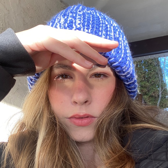 Meet your Posher, Kailey - Picture 1 of 1